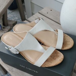 The Limited Women's Cream and Tan Sandals